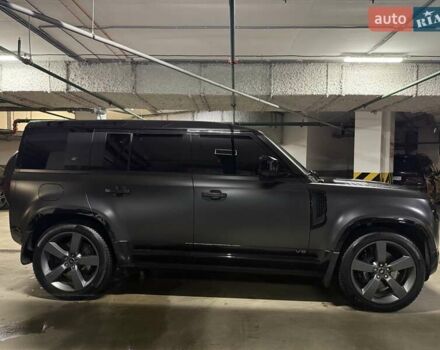 Серый Ленд Ровер Дефендер, объемом двигателя 5 л и пробегом 10 тыс. км за 147500 $, фото 14 на Automoto.ua