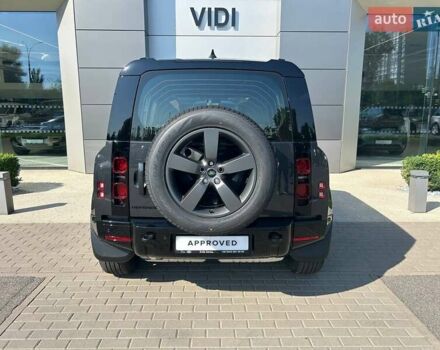 Сірий Ленд Ровер Дефендер, об'ємом двигуна 3 л та пробігом 4 тис. км за 120542 $, фото 15 на Automoto.ua