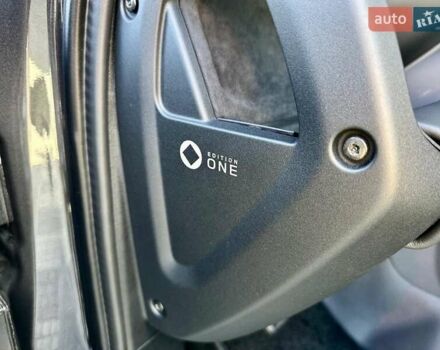 Серый Ленд Ровер Дефендер, объемом двигателя 5 л и пробегом 5 тыс. км за 265000 $, фото 24 на Automoto.ua