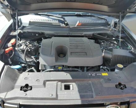 Сірий Ленд Ровер Дефендер, об'ємом двигуна 3 л та пробігом 5 тис. км за 58500 $, фото 11 на Automoto.ua