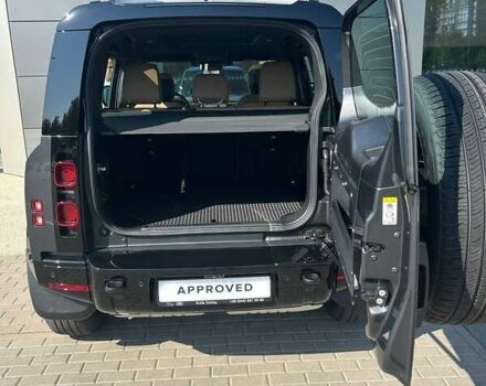 Сірий Ленд Ровер Дефендер, об'ємом двигуна 3 л та пробігом 4 тис. км за 120542 $, фото 30 на Automoto.ua