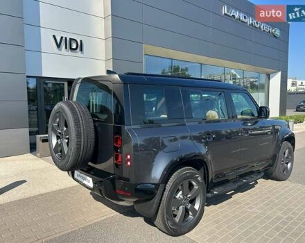 Ленд Ровер Дефендер 2025 у Києві на Automoto.ua Сірий Ленд Ровер Дефендер, об'ємом двигуна 3 л та пробігом 2 тис. км за 121594 $, фото 13 на Automoto.ua
