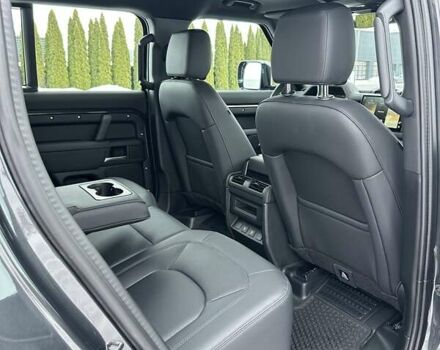 Серый Ленд Ровер Дефендер, объемом двигателя 3 л и пробегом 10 тыс. км за 115000 $, фото 25 на Automoto.ua