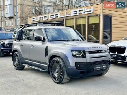 Сірий Ленд Ровер Дефендер, об'ємом двигуна 3 л та пробігом 30 тис. км за 81999 $, фото 1 на Automoto.ua