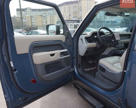 Синий Ленд Ровер Дефендер, объемом двигателя 3 л и пробегом 27 тыс. км за 74900 $, фото 16 на Automoto.ua