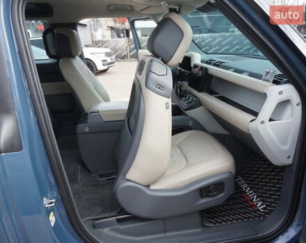 Синий Ленд Ровер Дефендер, объемом двигателя 3 л и пробегом 27 тыс. км за 74900 $, фото 29 на Automoto.ua