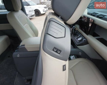 Синий Ленд Ровер Дефендер, объемом двигателя 3 л и пробегом 27 тыс. км за 74900 $, фото 30 на Automoto.ua