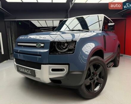 Синий Ленд Ровер Дефендер, объемом двигателя 3 л и пробегом 28 тыс. км за 68500 $, фото 3 на Automoto.ua