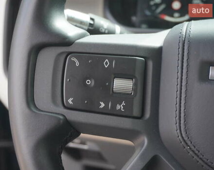 Синий Ленд Ровер Дефендер, объемом двигателя 3 л и пробегом 27 тыс. км за 74900 $, фото 41 на Automoto.ua