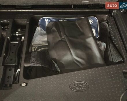 Синій Ленд Ровер Дефендер, об'ємом двигуна 3 л та пробігом 32 тис. км за 79000 $, фото 6 на Automoto.ua