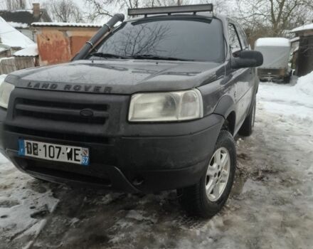 Зелений Ленд Ровер Дефендер, об'ємом двигуна 2 л та пробігом 260 тис. км за 2800 $, фото 1 на Automoto.ua