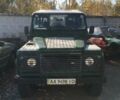 Зеленый Ленд Ровер Дефендер, объемом двигателя 2.5 л и пробегом 146 тыс. км за 15500 $, фото 3 на Automoto.ua