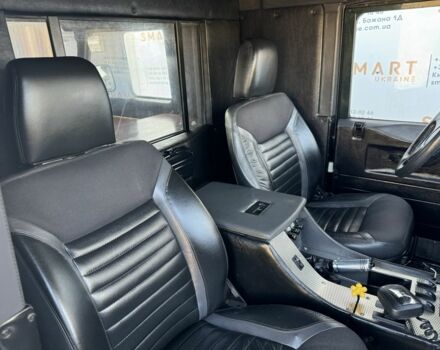 Зеленый Ленд Ровер Дефендер, объемом двигателя 2.5 л и пробегом 121 тыс. км за 18950 $, фото 11 на Automoto.ua