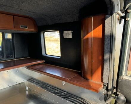 Зеленый Ленд Ровер Дефендер, объемом двигателя 2.5 л и пробегом 121 тыс. км за 18950 $, фото 18 на Automoto.ua