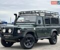 Зеленый Ленд Ровер Дефендер, объемом двигателя 2.4 л и пробегом 307 тыс. км за 29000 $, фото 63 на Automoto.ua