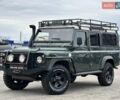 Зеленый Ленд Ровер Дефендер, объемом двигателя 2.4 л и пробегом 307 тыс. км за 29000 $, фото 64 на Automoto.ua