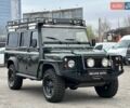 Зеленый Ленд Ровер Дефендер, объемом двигателя 2.4 л и пробегом 307 тыс. км за 29000 $, фото 1 на Automoto.ua