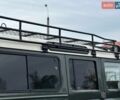 Зеленый Ленд Ровер Дефендер, объемом двигателя 2.4 л и пробегом 307 тыс. км за 25600 $, фото 3 на Automoto.ua