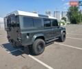 Зелений Ленд Ровер Дефендер, об'ємом двигуна 2.4 л та пробігом 198 тис. км за 24800 $, фото 4 на Automoto.ua