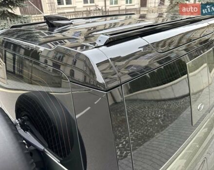 Зеленый Ленд Ровер Дефендер, объемом двигателя 2 л и пробегом 77 тыс. км за 52000 $, фото 32 на Automoto.ua