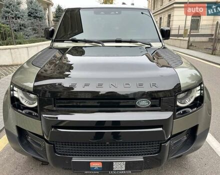 Зеленый Ленд Ровер Дефендер, объемом двигателя 2 л и пробегом 77 тыс. км за 52000 $, фото 2 на Automoto.ua