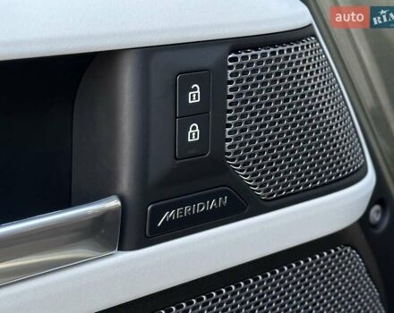 Зеленый Ленд Ровер Дефендер, объемом двигателя 3 л и пробегом 156 тыс. км за 62900 $, фото 37 на Automoto.ua