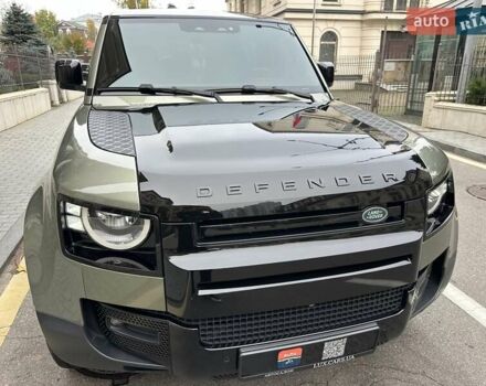 Зеленый Ленд Ровер Дефендер, объемом двигателя 2 л и пробегом 77 тыс. км за 52000 $, фото 4 на Automoto.ua