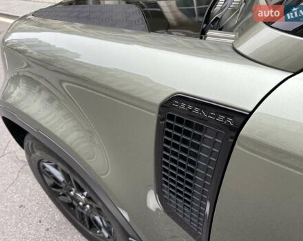 Зеленый Ленд Ровер Дефендер, объемом двигателя 2 л и пробегом 77 тыс. км за 52000 $, фото 21 на Automoto.ua