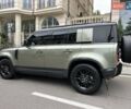 Зеленый Ленд Ровер Дефендер, объемом двигателя 2 л и пробегом 77 тыс. км за 52000 $, фото 7 на Automoto.ua