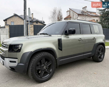 Зелений Ленд Ровер Дефендер, об'ємом двигуна 2 л та пробігом 108 тис. км за 55000 $, фото 2 на Automoto.ua