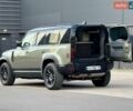 Зелений Ленд Ровер Дефендер, об'ємом двигуна 2 л та пробігом 85 тис. км за 48000 $, фото 55 на Automoto.ua