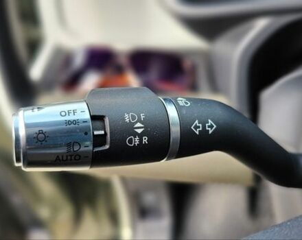 Зеленый Ленд Ровер Дефендер, объемом двигателя 3 л и пробегом 105 тыс. км за 65500 $, фото 25 на Automoto.ua