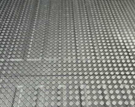 Зеленый Ленд Ровер Дефендер, объемом двигателя 3 л и пробегом 105 тыс. км за 65500 $, фото 31 на Automoto.ua