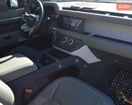 Ленд Ровер Дефендер 2022 в Одессе на Automoto.ua Зеленый Ленд Ровер Дефендер, объемом двигателя 3 л и пробегом 29 тыс. км за 77000 $, фото 32 на Automoto.ua