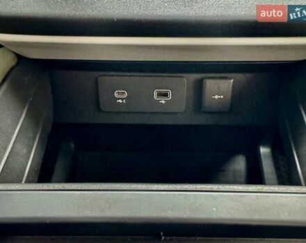 Зеленый Ленд Ровер Дефендер, объемом двигателя 3 л и пробегом 6 тыс. км за 79999 $, фото 40 на Automoto.ua