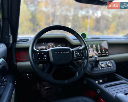 Зелений Ленд Ровер Дефендер, об'ємом двигуна 3 л та пробігом 30 тис. км за 119000 $, фото 35 на Automoto.ua