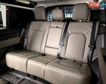 Зеленый Ленд Ровер Дефендер, объемом двигателя 3 л и пробегом 7 тыс. км за 82990 $, фото 53 на Automoto.ua