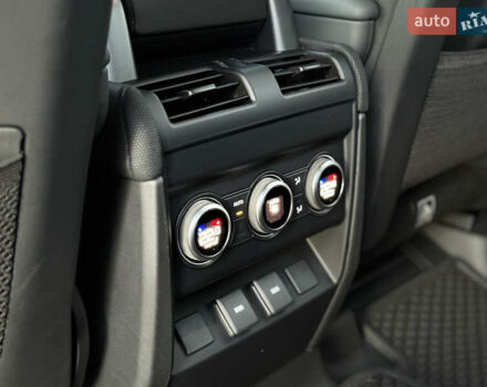 Зелений Ленд Ровер Дефендер, об'ємом двигуна 3 л та пробігом 30 тис. км за 119000 $, фото 24 на Automoto.ua