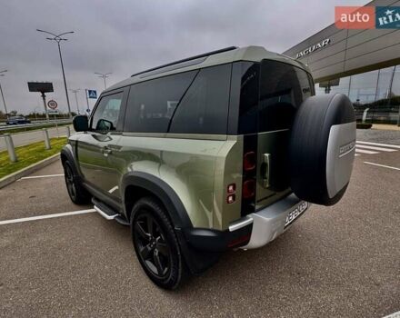 Зеленый Ленд Ровер Дефендер, объемом двигателя 3 л и пробегом 6 тыс. км за 79999 $, фото 2 на Automoto.ua