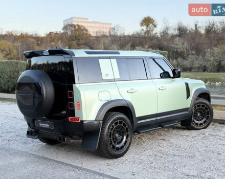 Зелений Ленд Ровер Дефендер, об'ємом двигуна 3 л та пробігом 30 тис. км за 119000 $, фото 5 на Automoto.ua