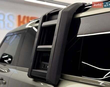 Зеленый Ленд Ровер Дефендер, объемом двигателя 3 л и пробегом 7 тыс. км за 80800 $, фото 59 на Automoto.ua