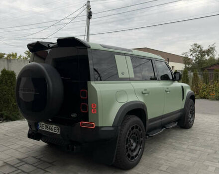 Зеленый Ленд Ровер Дефендер, объемом двигателя 3 л и пробегом 30 тыс. км за 124000 $, фото 7 на Automoto.ua
