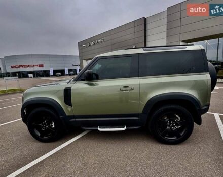 Зеленый Ленд Ровер Дефендер, объемом двигателя 3 л и пробегом 6 тыс. км за 79999 $, фото 1 на Automoto.ua