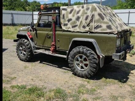 Зелений Ленд Ровер Дефендер, об'ємом двигуна 0 л та пробігом 100 тис. км за 7999 $, фото 1 на Automoto.ua