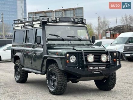 Ленд Ровер Дефендер 2005 в Киеве на Automoto.ua Зеленый Ленд Ровер Дефендер, объемом двигателя 2.4 л и пробегом 307 тыс. км за 29000 $, фото 1 на Automoto.ua