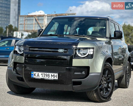 Зелений Ленд Ровер Дефендер, об'ємом двигуна 2 л та пробігом 77 тис. км за 52800 $, фото 1 на Automoto.ua