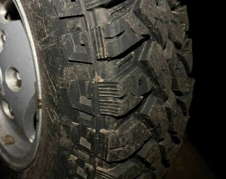 Белый Ленд Ровер Дискавери, объемом двигателя 2.5 л и пробегом 334 тыс. км за 6900 $, фото 7 на Automoto.ua