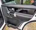 Білий Ленд Ровер Діскавері, об'ємом двигуна 3 л та пробігом 316 тис. км за 14800 $, фото 19 на Automoto.ua