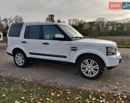 Білий Ленд Ровер Діскавері, об'ємом двигуна 3 л та пробігом 316 тис. км за 14800 $, фото 2 на Automoto.ua