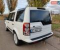Білий Ленд Ровер Діскавері, об'ємом двигуна 3 л та пробігом 316 тис. км за 14800 $, фото 6 на Automoto.ua